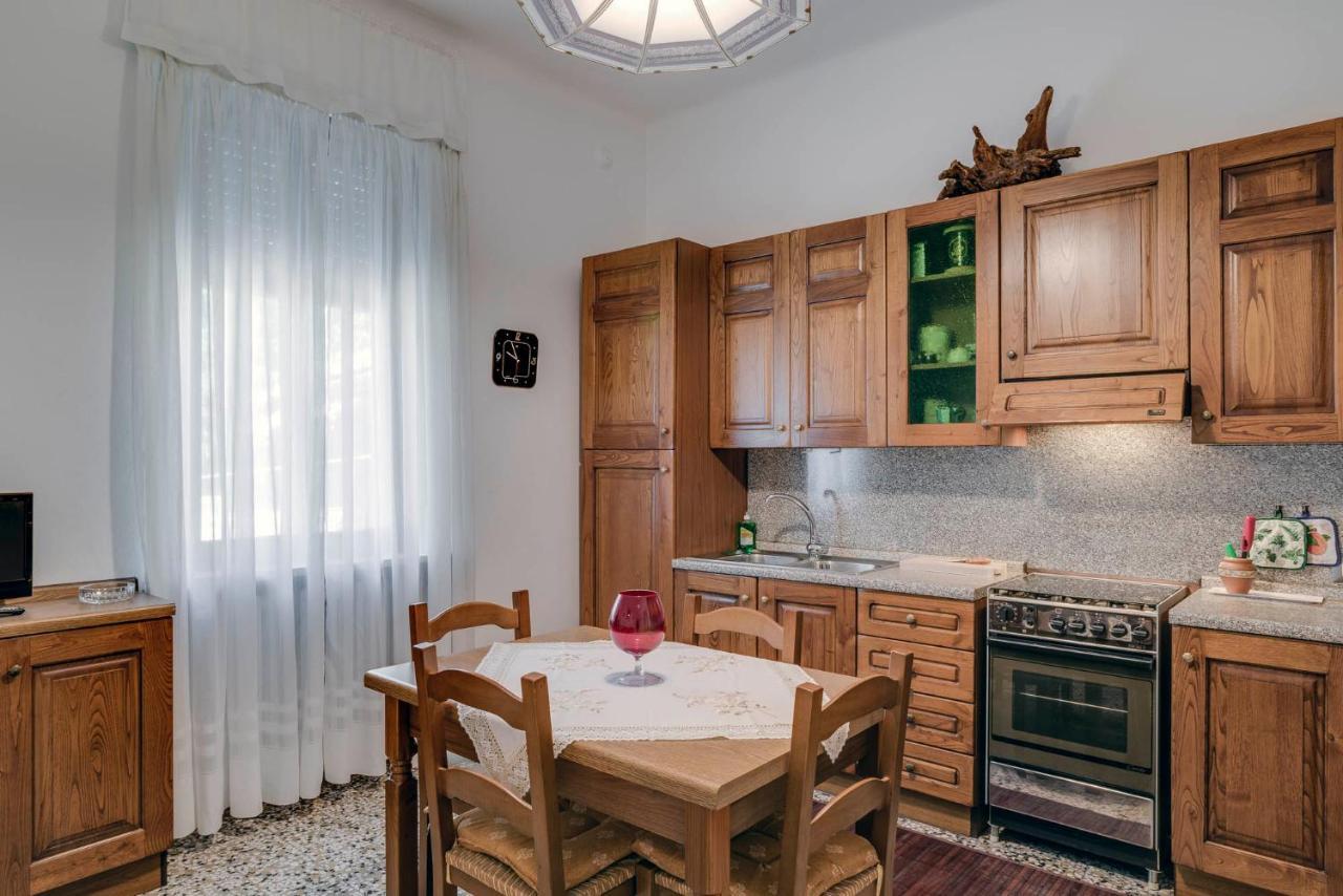 Sentirsi A Casa, Lontano Da Casa-Feel At Home Away From Home Caronno Pertusella Buitenkant foto